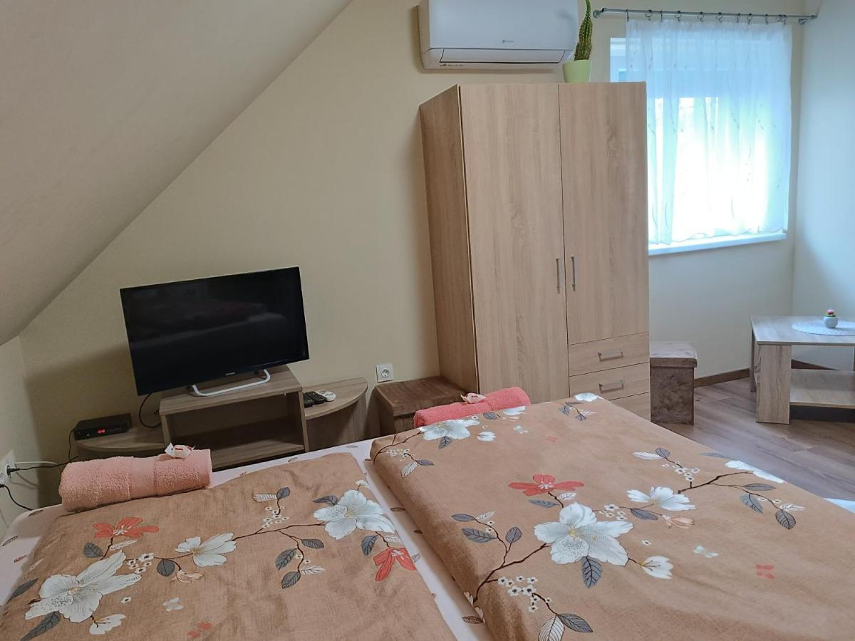 Holt-Tisza Vendeghaz Ξενοδοχείο Σέγκεντ Εξωτερικό φωτογραφία